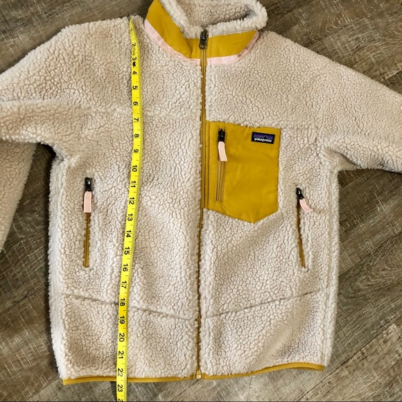 SOLD Patagonia Girls Retro X Large NWT - Picture 8 of 9